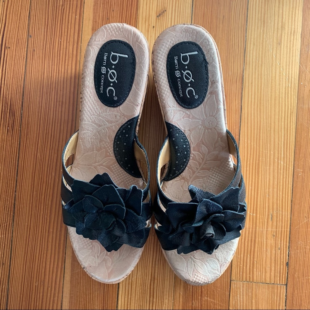Born Concept Black Wedge Flower Sandals Sz 8